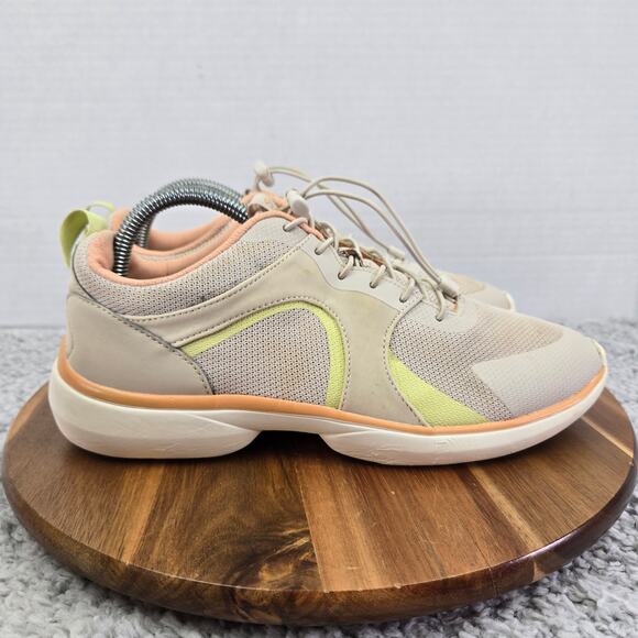 Vionic Olessa Cream Apricot Comfort Casual Daily Walking Sneaker Womens 8.5 Wide - Picture 3 of 12